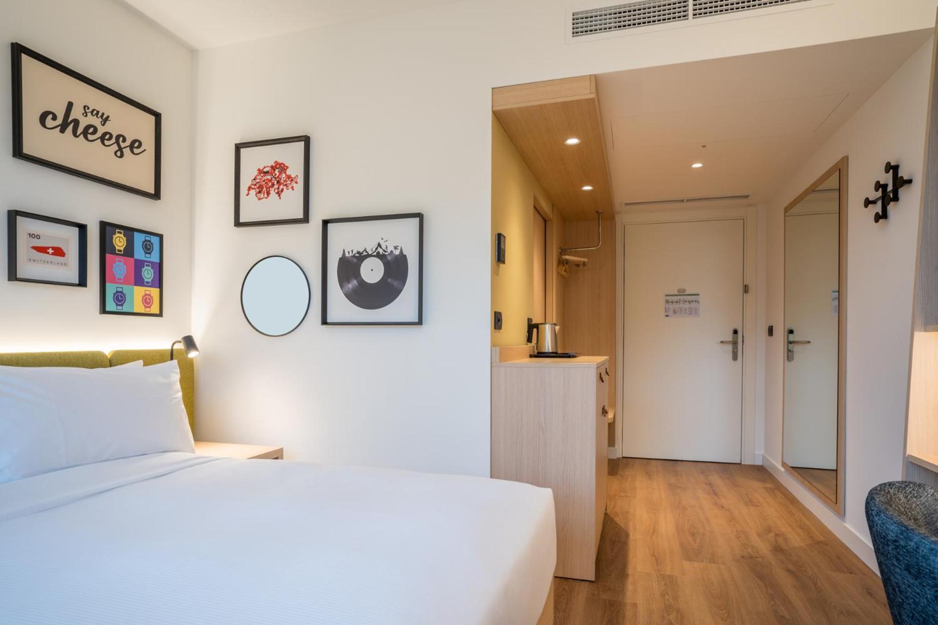 Hampton By Hilton Locarno Hotel Losone Eksteriør billede